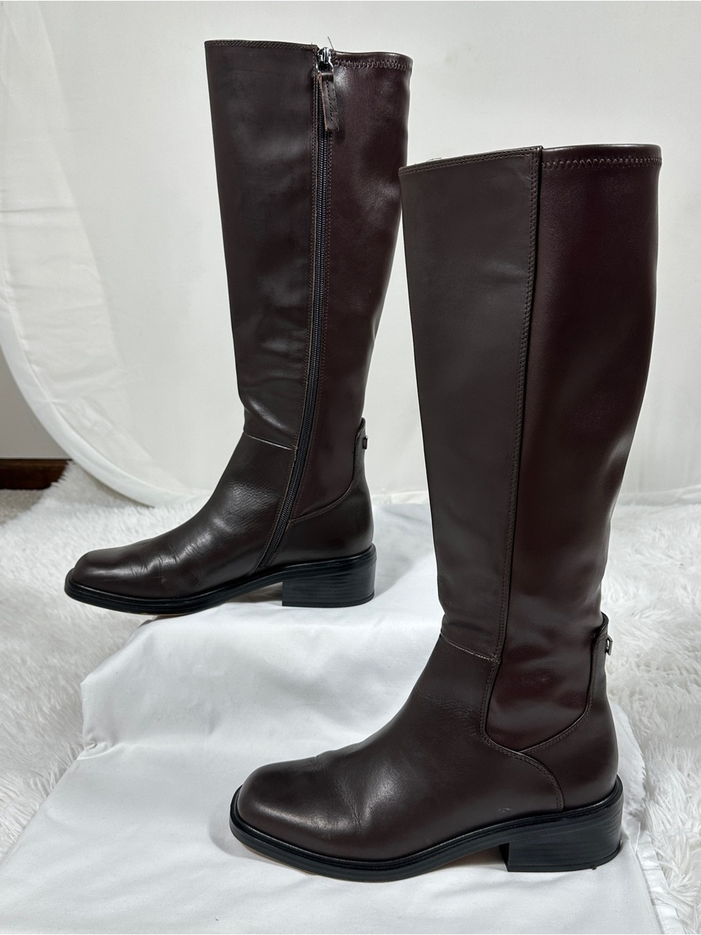 Franco Sarto Gisella Knee High Boots Burgundy Leather Low Heel Side Zip Size 9M - Picture 3 of 15